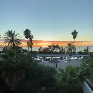 Luz De La Bahia Sur Cadiz San Fernando